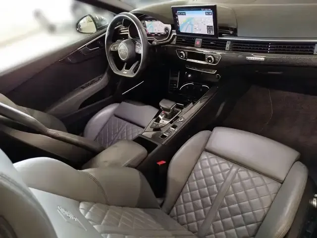 Audi S5