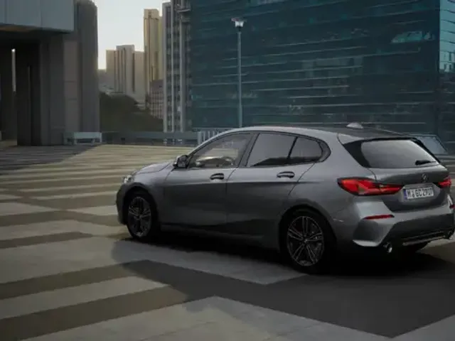 BMW 120