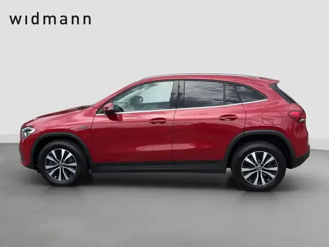 Mercedes-Benz GLA 250