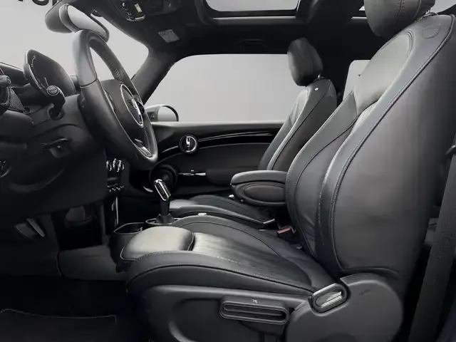 MINI Cooper SE