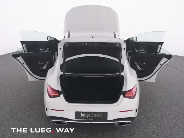 Mercedes-Benz CLA 200