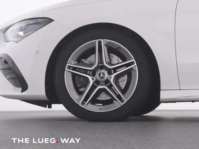 Mercedes-Benz CLA 200