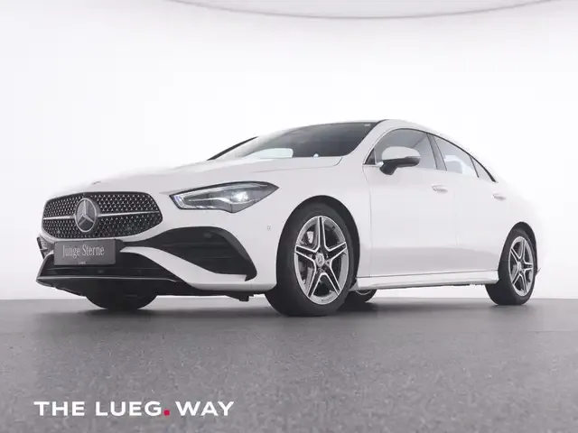 Mercedes-Benz CLA 200