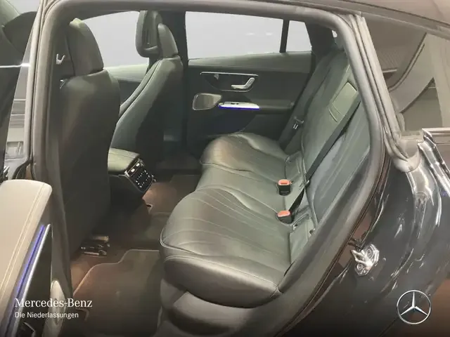 Mercedes-Benz EQE 350