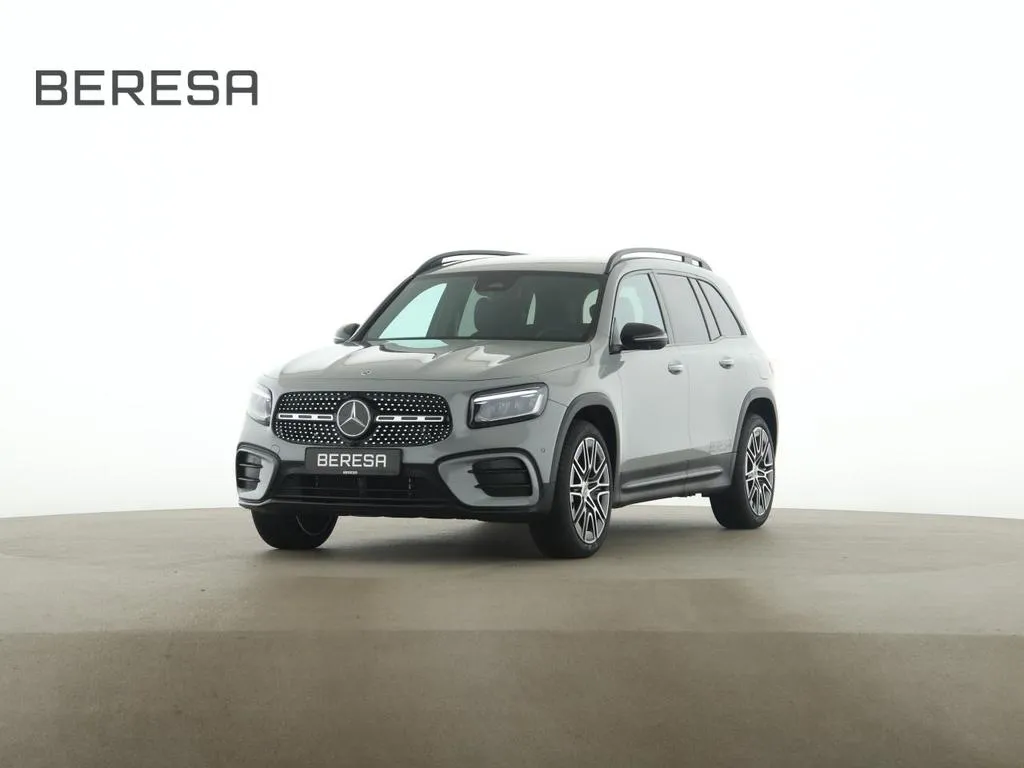Mercedes-Benz GLB 200