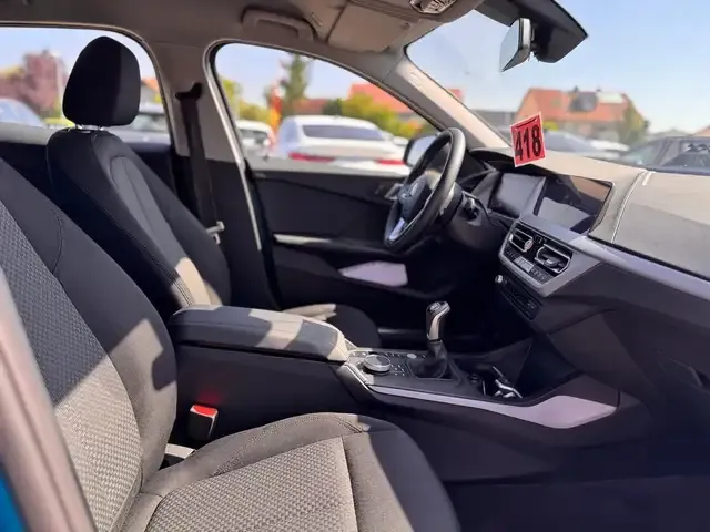 BMW 118