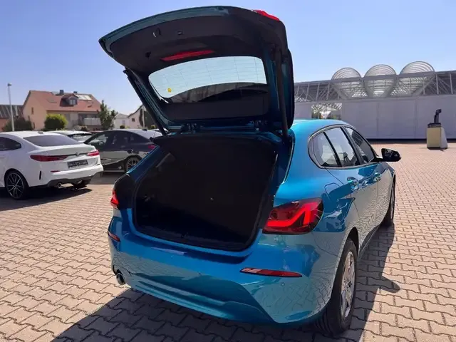 BMW 118