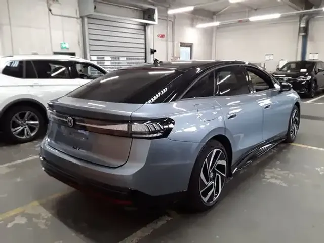Volkswagen ID.7