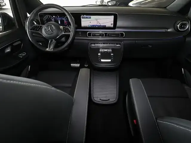 Mercedes-Benz V 250