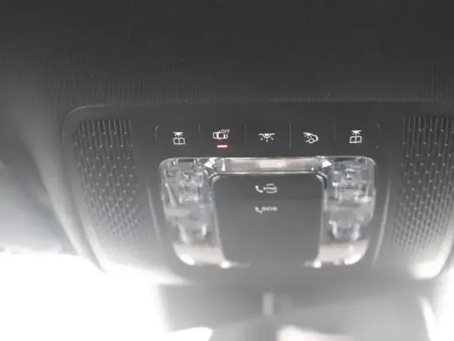 Mercedes-Benz CLA 220