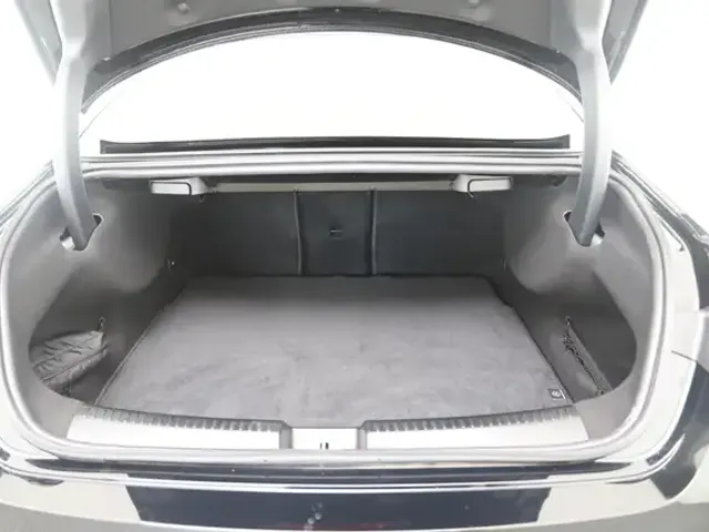 Mercedes-Benz CLA 220
