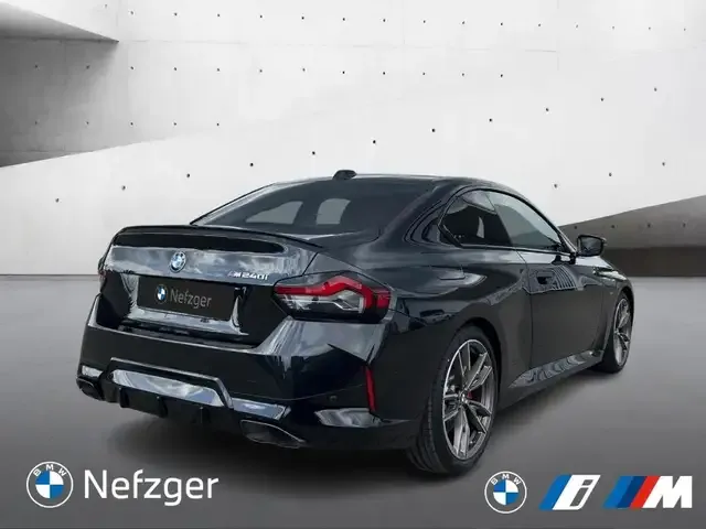 BMW 240