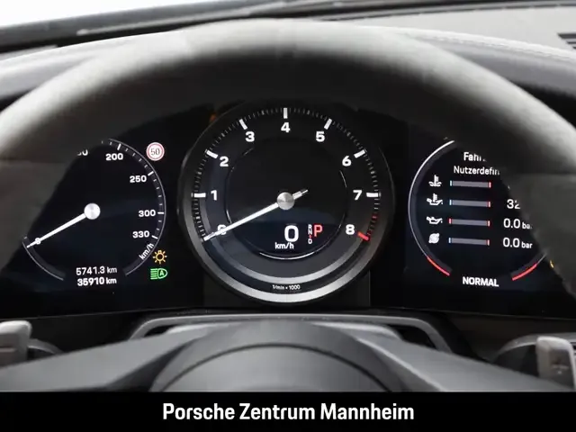Porsche 992