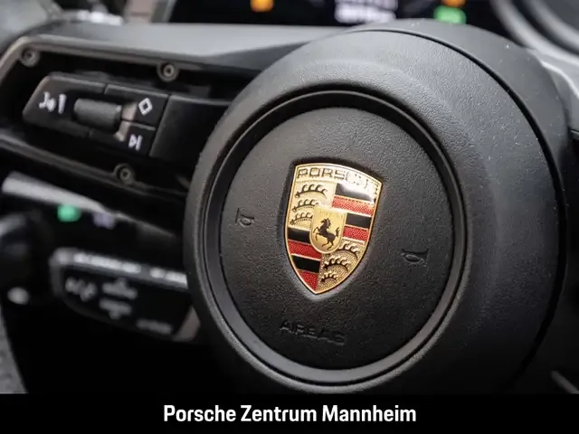 Porsche 992