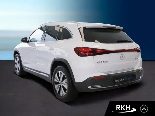 Mercedes-Benz EQA 300