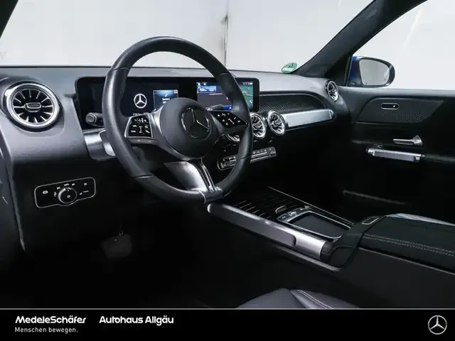 Mercedes-Benz EQB 300