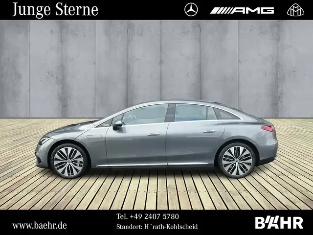 Mercedes-Benz EQE 300