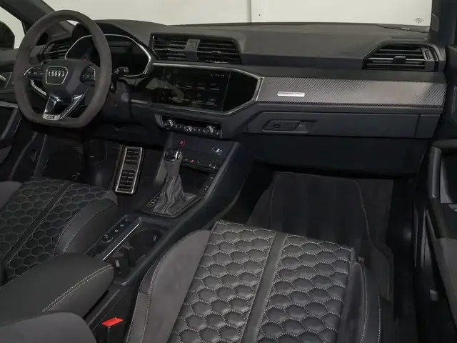 Audi RS Q3