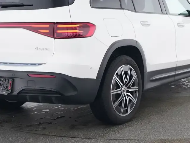 Mercedes-Benz EQB 350