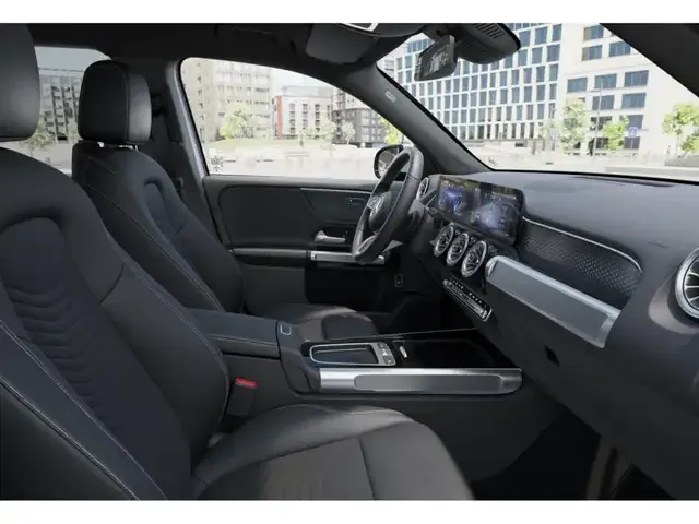 Mercedes-Benz EQB 300