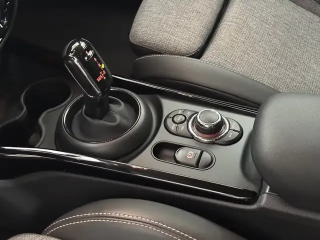 MINI Cooper Clubman