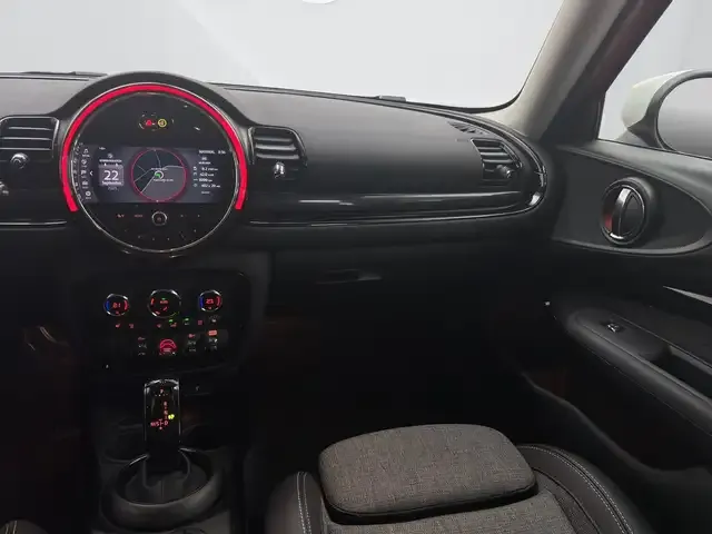 MINI Cooper Clubman