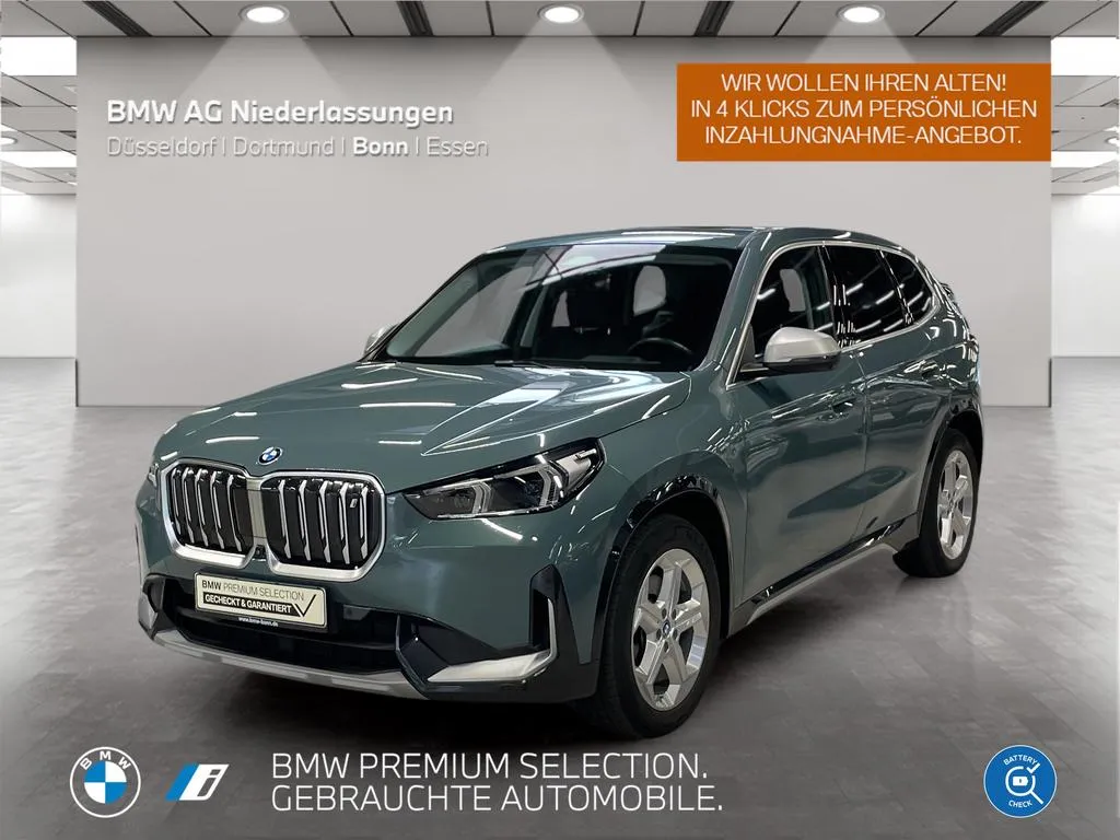 BMW iX1
