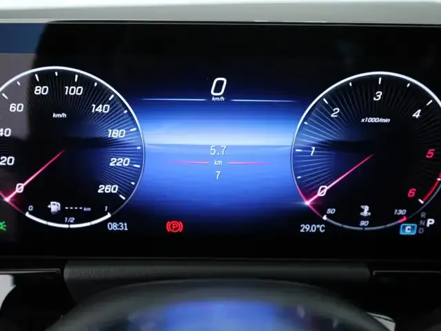 Mercedes-Benz B 200