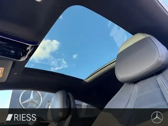 Mercedes-Benz CLE 300