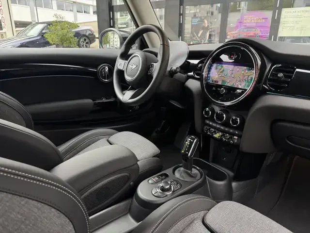 MINI Cooper SE