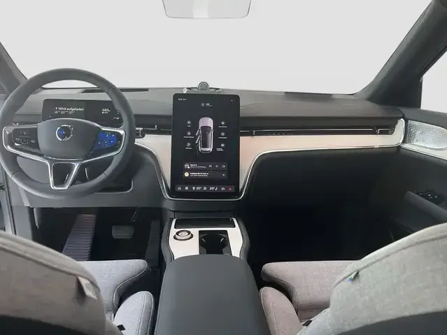 Volvo EX90