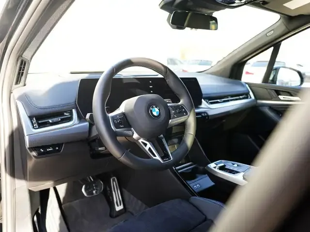 BMW 223