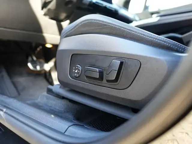 BMW 223