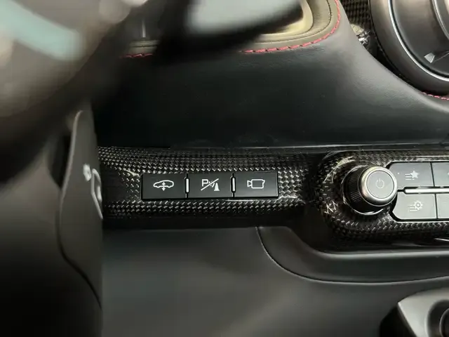 Ferrari 812