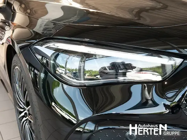 Mercedes-Benz CLE 200