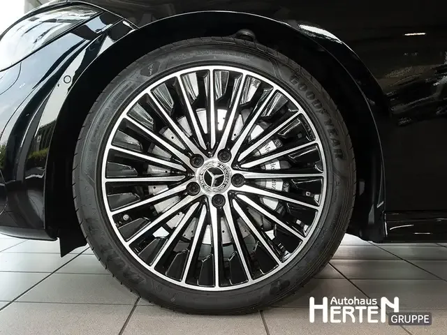 Mercedes-Benz CLE 200