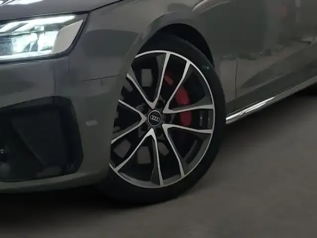 Audi S4