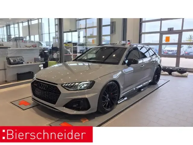 Audi RS4