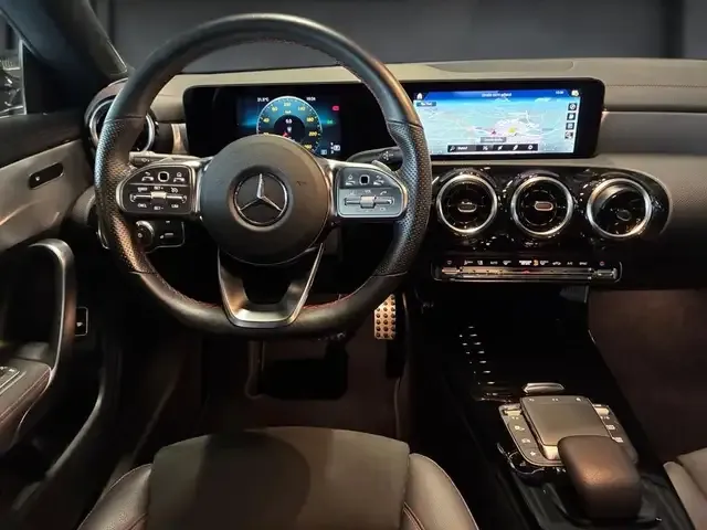 Mercedes-Benz CLA 250