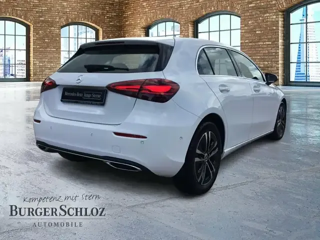 Mercedes-Benz A 180