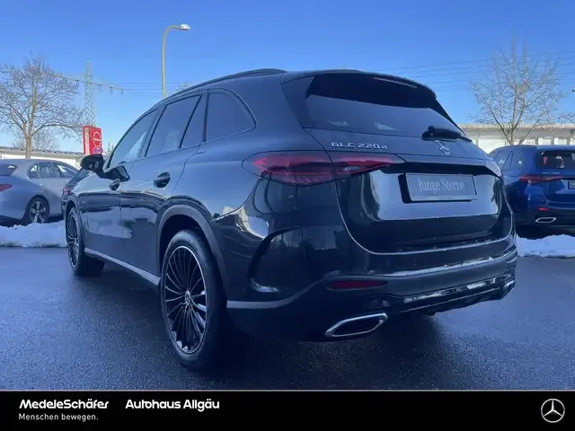 Mercedes-Benz GLC 220