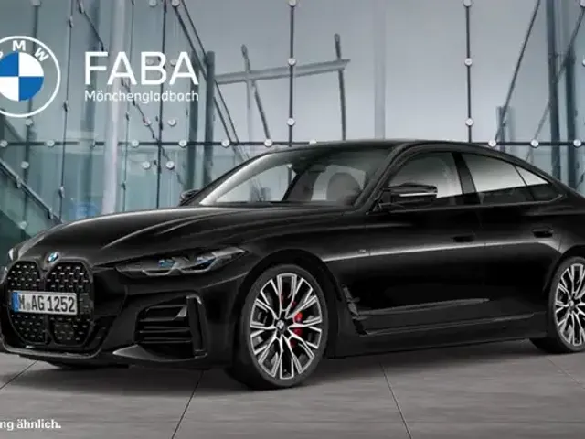 BMW 440