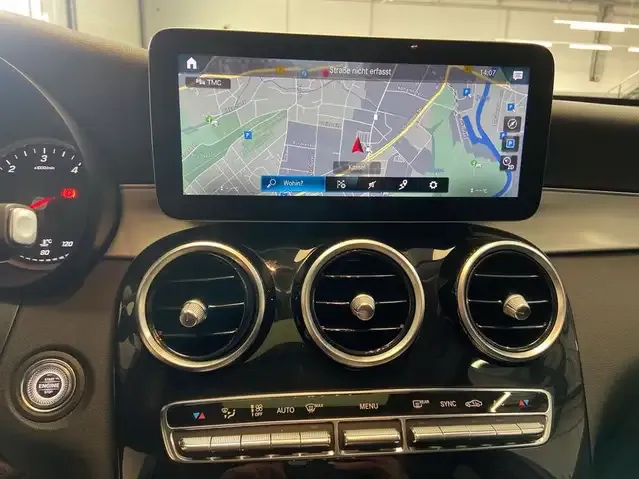 Mercedes-Benz GLC 200