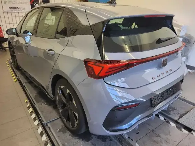 CUPRA Born