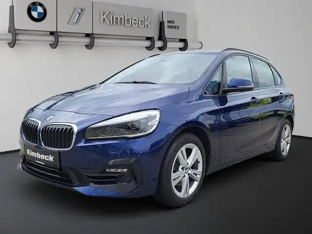 BMW 218