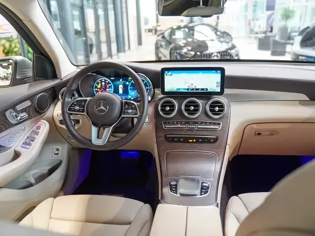 Mercedes-Benz GLC 400