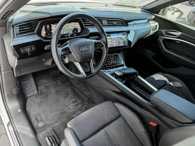 Audi Q8 e-tron