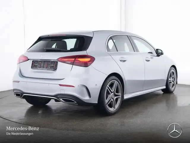 Mercedes-Benz A 220