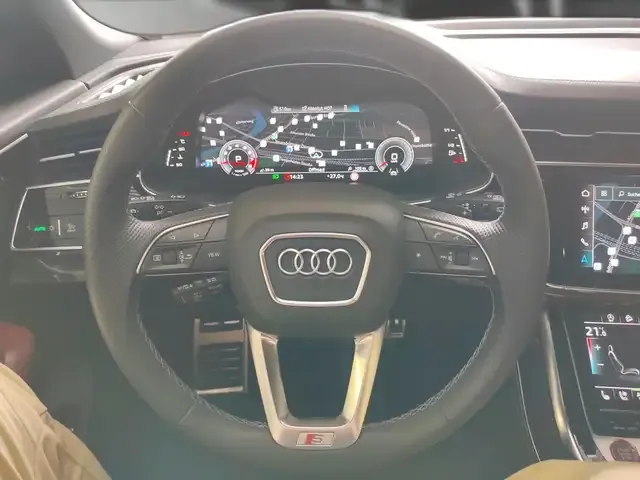 Audi SQ8