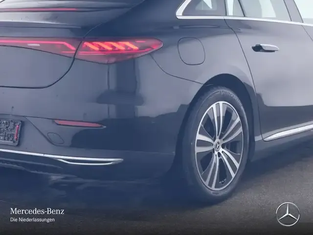 Mercedes-Benz EQE 350